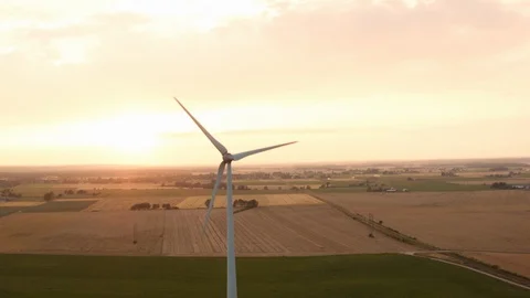 Aerial drone view over Wind turbine at night Vidéo 109446762