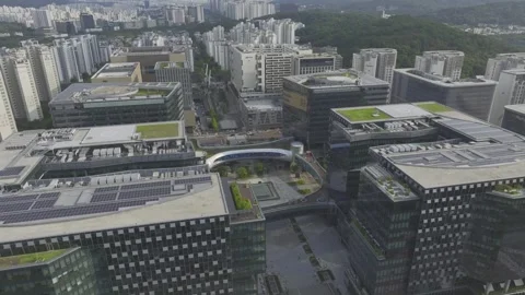 Aerial Drone View of Pangyo Techno Valley IT Industrial Complex and Cityscape Видео 337922934