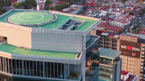 Aerial drone view with parallax effect over a building in CDMX Stock-Footage 305830560