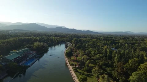 Aerial Drone View of Park San Martín Lake and Mountains, Mendoza, Argentina Video stock 339098005