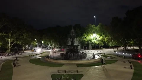 Aerial Drone View of Parque San Martín in Mendoza, Argentina at Night 库存影片 339098162
