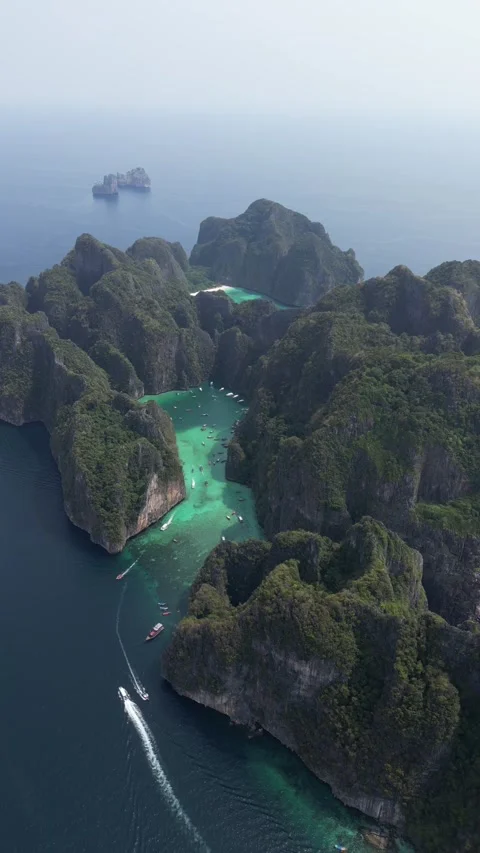 Aerial drone view of Phi Phi islands, Thailand Stock Footage 239690932