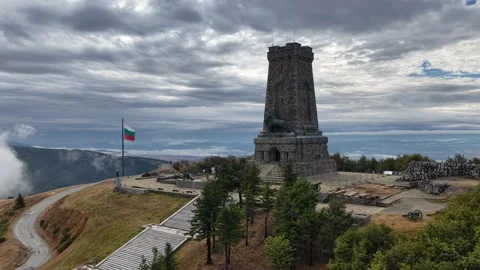 Aerial drone view of the Shipka Monument in Bulgaria 库存影片 345627306
