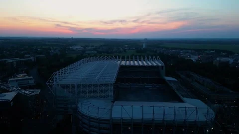 Aerial Drone View of St James Park in Newcastle City Centre at Sunset 스톡 동영상 281148674