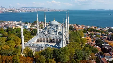 Aerial drone view of Suleymaniye Mosque huge Ottoman imperial mosque in Istanbul Видео 252530604