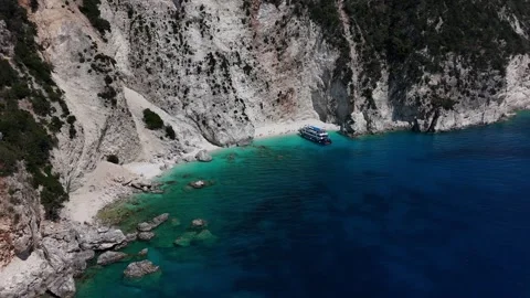 Aerial drone view of a turquoise beach and crystal clear water near Lefkada Видео 336694210