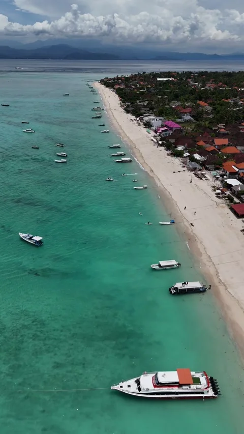 Aerial Drone View of Turquoise Lagoon near Nusa Ceningan, Bali, Indonesia Stock Footage 330285484