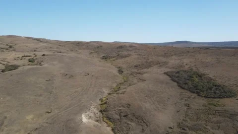 Aerial drone view of a vast arid steppe landscape Vídeos de archivo 337479285