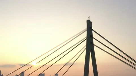 Aerial drone view View Of North or Moscow Bridge Kiev. Vidéo 218623064