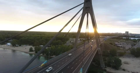 Aerial drone view View Of North or Moscow Bridge Kiev. 库存影片 218624080