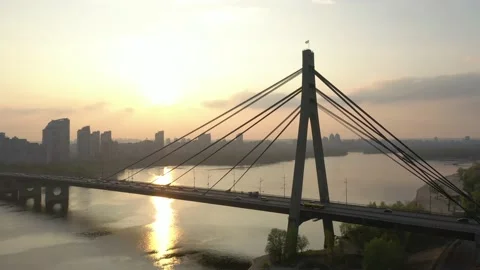 Aerial drone view View Of North or Moscow Bridge Kiev. Vídeo Stock 218802608