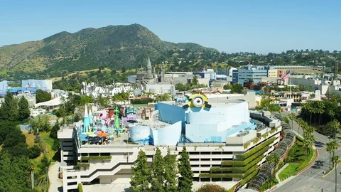 Aerial of empty Universal Studios during corona quarantine, USA 2020 스톡 동영상 135357318