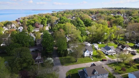 Aerial Exploration: Springtime Ocean Bay in Warwick, Rhode Island Stockbeeldmateriaal 240634230