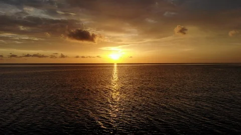 Aerial Flight over epic Sunset over the Sea Video stock 93719023