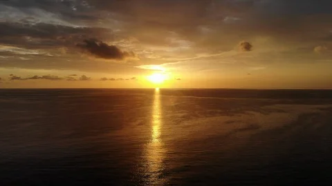 Aerial Flight over Impressive Sunset at calm Sea Vidéo 93718981