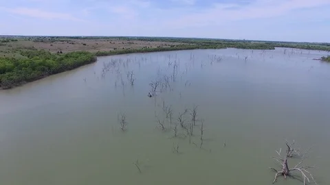 Aerial flight over Ray Roberts Lake at Lone Oak Rd. Stockbeeldmateriaal 89108638