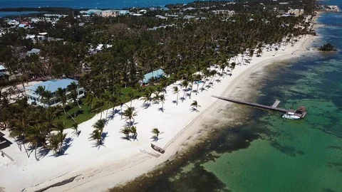 Aerial of Florida Keys Beach 스톡 동영상 87263653
