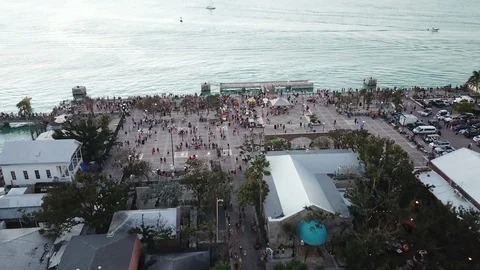 Aerial Flyover of Mallory Square Key West 스톡 동영상 87185768