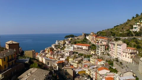 Aerial Flyover Through the Main Part of the City Cinque Terre in Italy Stockbeeldmateriaal 127207457