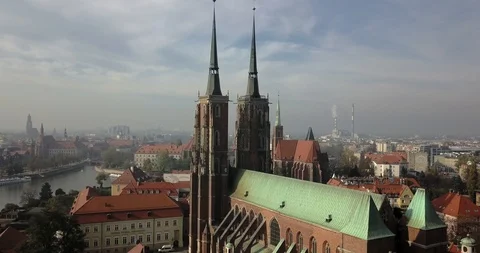 Aerial footage of Oder River in Wroclaw on a sunny morning Stock Footage 119042088