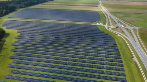 Aerial Forward Flight Over the Largest Agrivoltaic Plant in Upper Austria Video stock 343892572