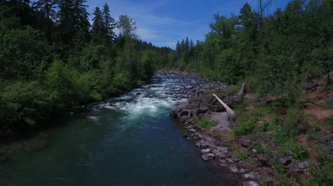 Aerial forward push going up the Hood River. Stock Footage 68722713