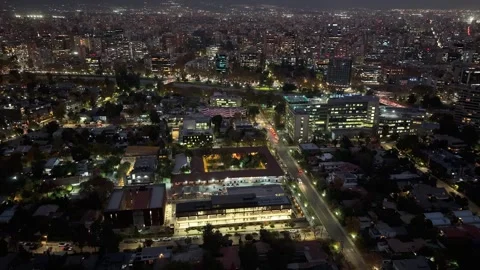 Aerial forward tracking hyperlapse over Providencia and uoa, showing the ur.. Vídeos de archivo 339210466
