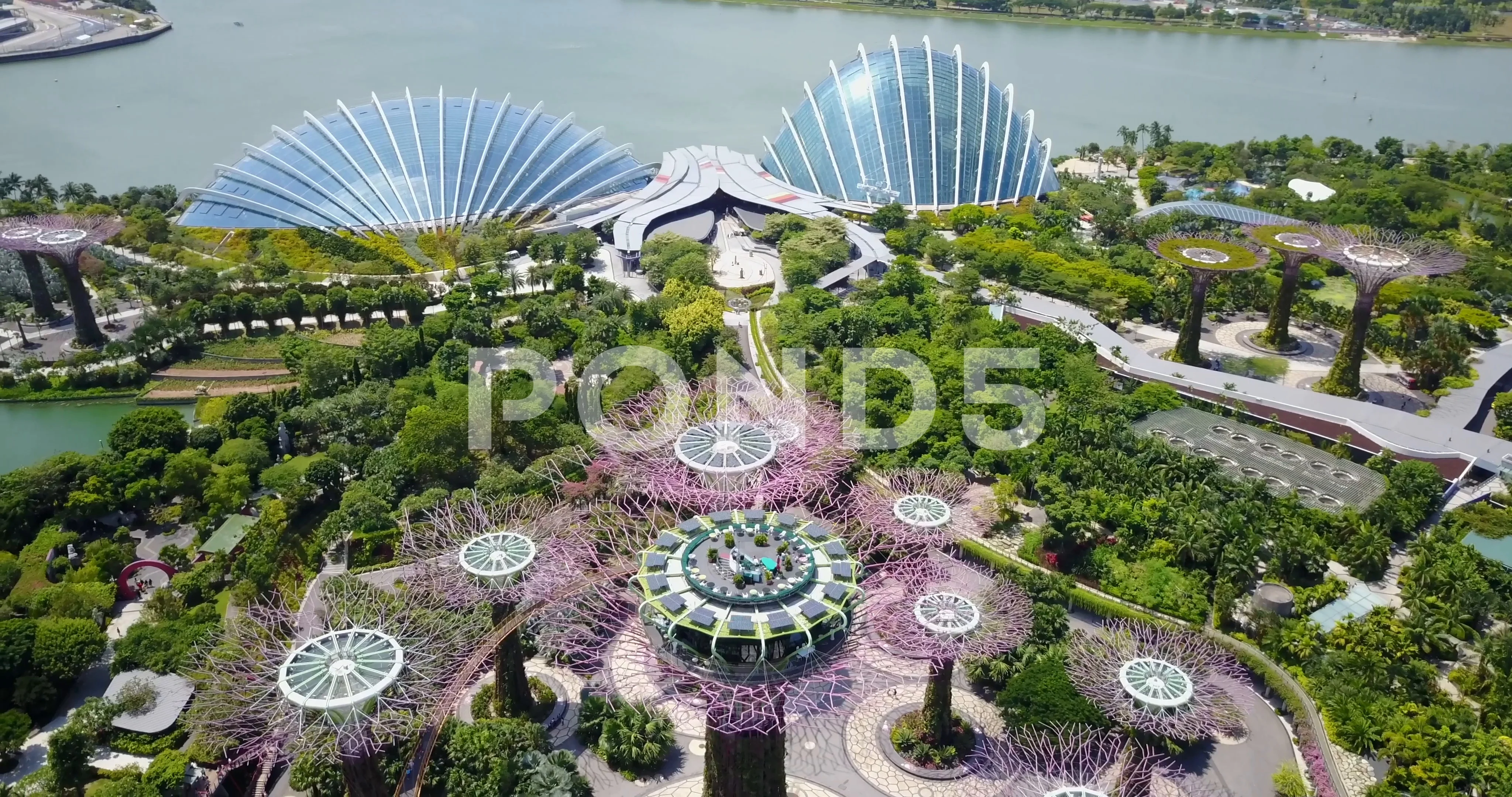 Drone gardens store by the bay