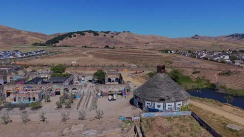 Aerial Glide Over Quarry Pond and Cement Ruins in Daylight, American Canyon, 4K Vídeo Stock 338318328