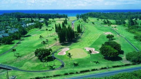 Aerial: Golf Course Turtle Bay Resort North Shore Oahu Hawaii. 스톡 동영상 81147840