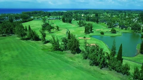 Aerial: Golf Course Turtle Bay Resort North Shore Oahu Hawaii. 스톡 동영상 81147954