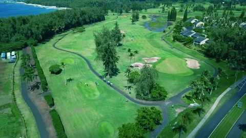 Aerial: Golf Course Turtle Bay Resort North Shore Oahu Hawaii. 스톡 동영상 81148017