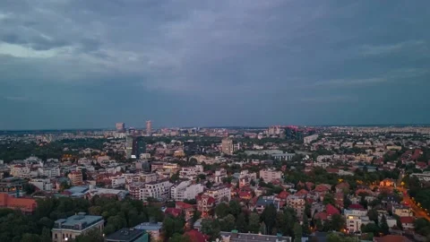 Aerial Helicopter Hyper-lapse Time-lapse of Bucharest City Centre Skyline Sunset 動画素材 219493117
