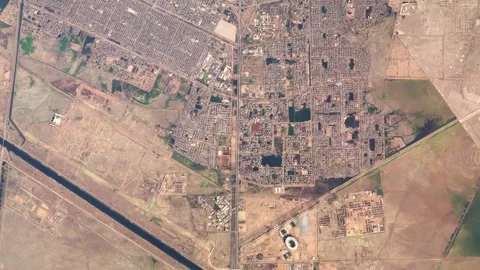Aerial high altitude top down view of downtown Basra Iraq 4k animation Video stock 302490325