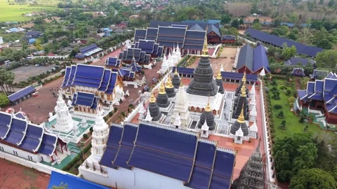Aerial High Angle View of Large Traditional Religious Complex and Pagodas 4K 스톡 동영상 333957025