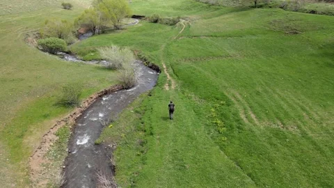 Aerial hiking Video stock 274397945