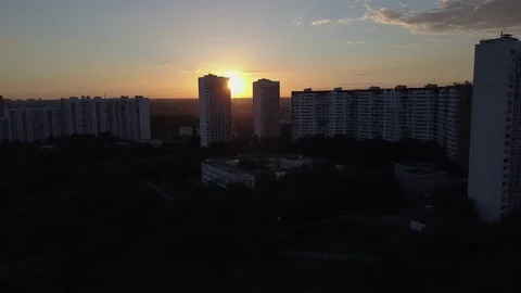Aerial horizontal panoramic shot of sunset in tenement houses district. Moscow. Stock Footage 79670921
