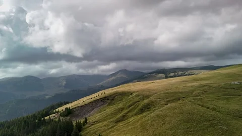 Aerial hyper lapse of mountain landscape in the summer season Stock Footage 280025430