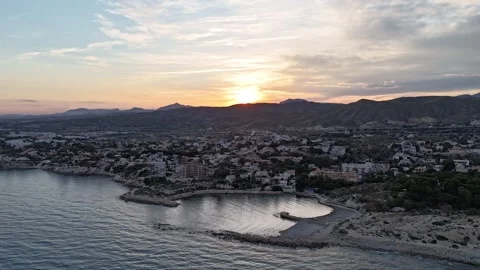 Aerial Hyperlapse 4K - Cala Morro Blanc Sunset Coast, Alicante Spain Видео 335567639