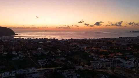 Aerial Hyperlapse 4K - Javea Harbor Golden Hour Panorama, Costa Blanca Spain 動画素材 335499563