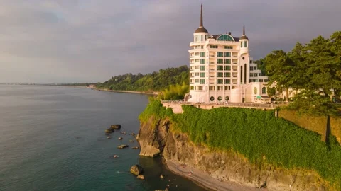 Aerial Hyperlapse of Castello Mare Hotel, Georgia Vídeos de archivo 161979097