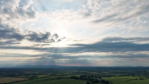 Aerial Hyperlapse of Dramatic Cloudscape Over Rural Farmland 库存影片 337456575