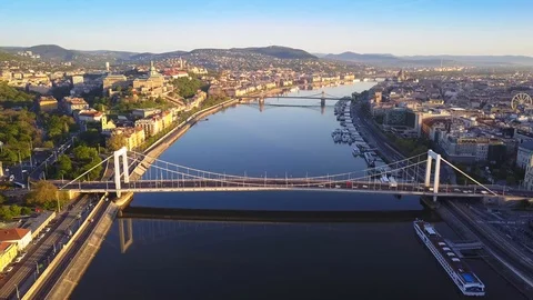 Aerial hyperlapse footage of Elisabeth Bridge, Buda Castle Royal Palace Stock Footage 88908688
