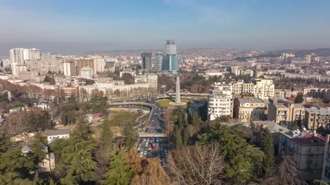 Aerial hyperlapse of Heroes Square in the center of Tbilisi, Georgia 库存影片 167908944