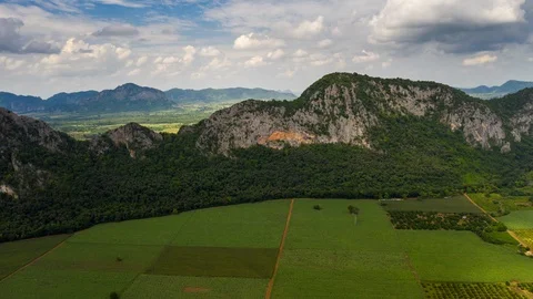 Aerial Hyperlapse Time lapse, High mountain views and the verdant farmland Video stock 112062622