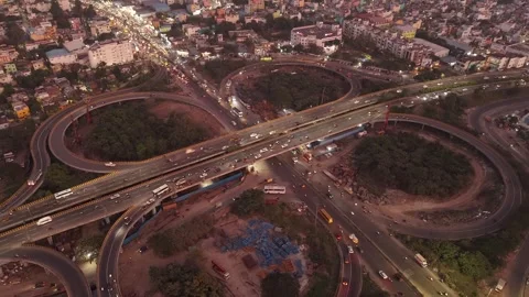Aerial Hyperlapse View of Maduravoyal Flyover Chennai 库存影片 330631821