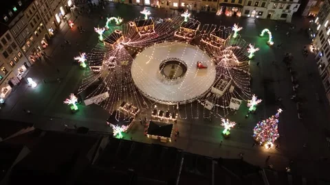 Aerial ice rink pull away upward Video stock 323614777