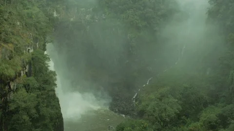 Aerial Image of a Waterfall #1 Vídeo Stock 40702698
