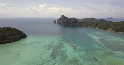 Aerial Ko Phi Phi Don Island 스톡 동영상 80350941