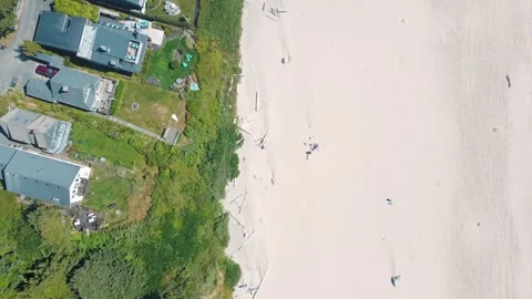 Aerial landscape of Haystack Rock formation on Cannon Beach Oregon Coast Pa.. 스톡 동영상 293511805